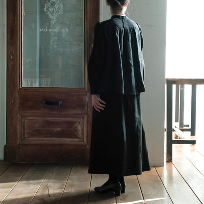 ［SALUÉ］ワンサイドスリットロングスカート／ヘリンボーンリネンformal