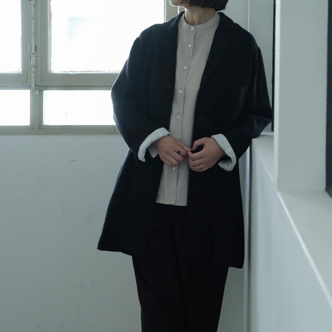 SALUÉ／ユニセックス コートジャケット