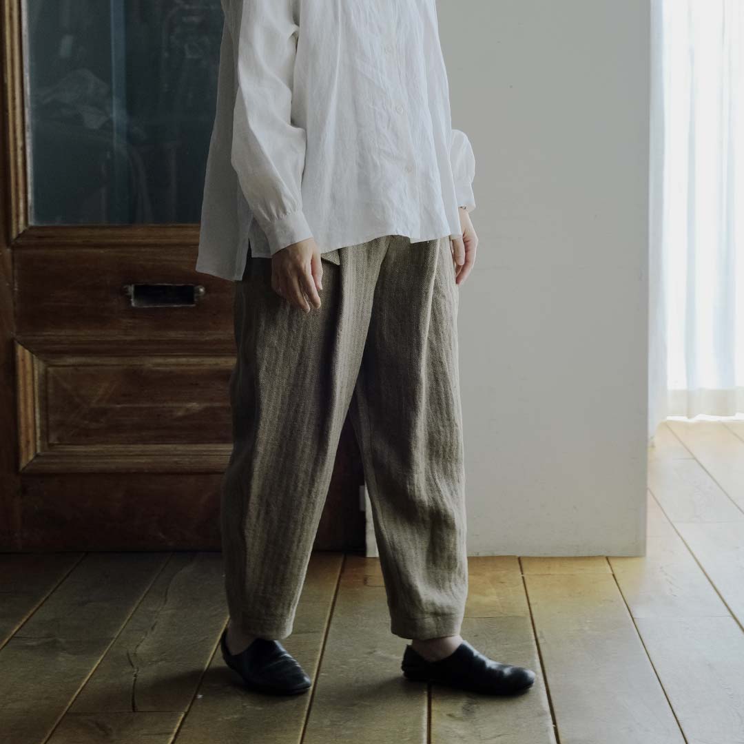 SALUÉ／【受注商品】エッグパンツA／ヘリンボーンリネン