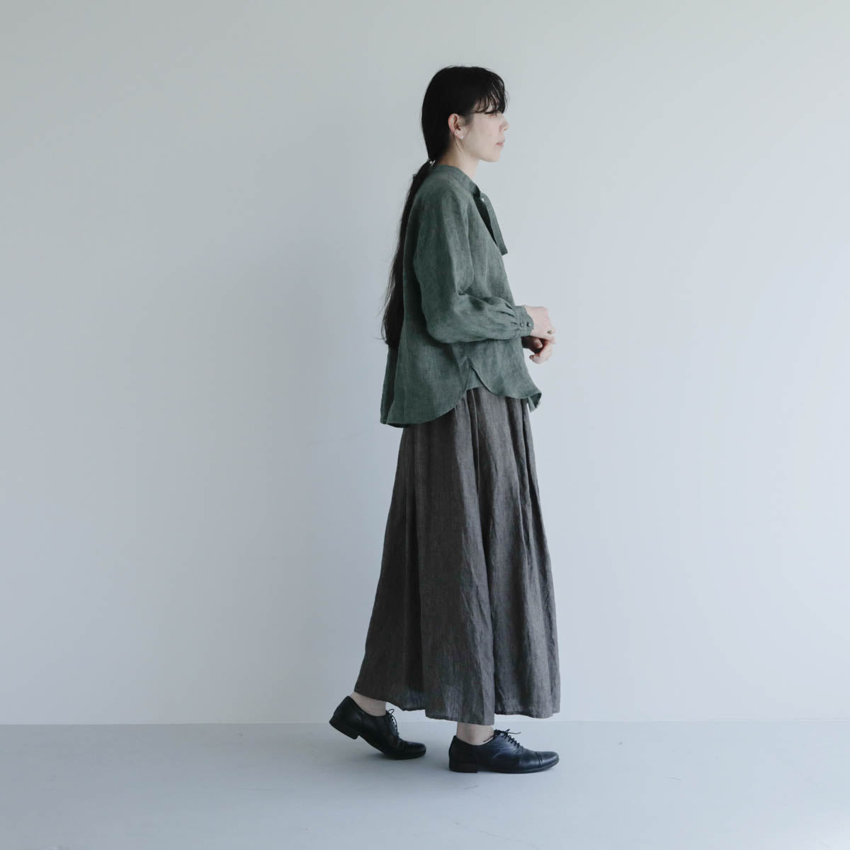 SALUÉ／ボウカラーシャツ／ライトウェイトリネン