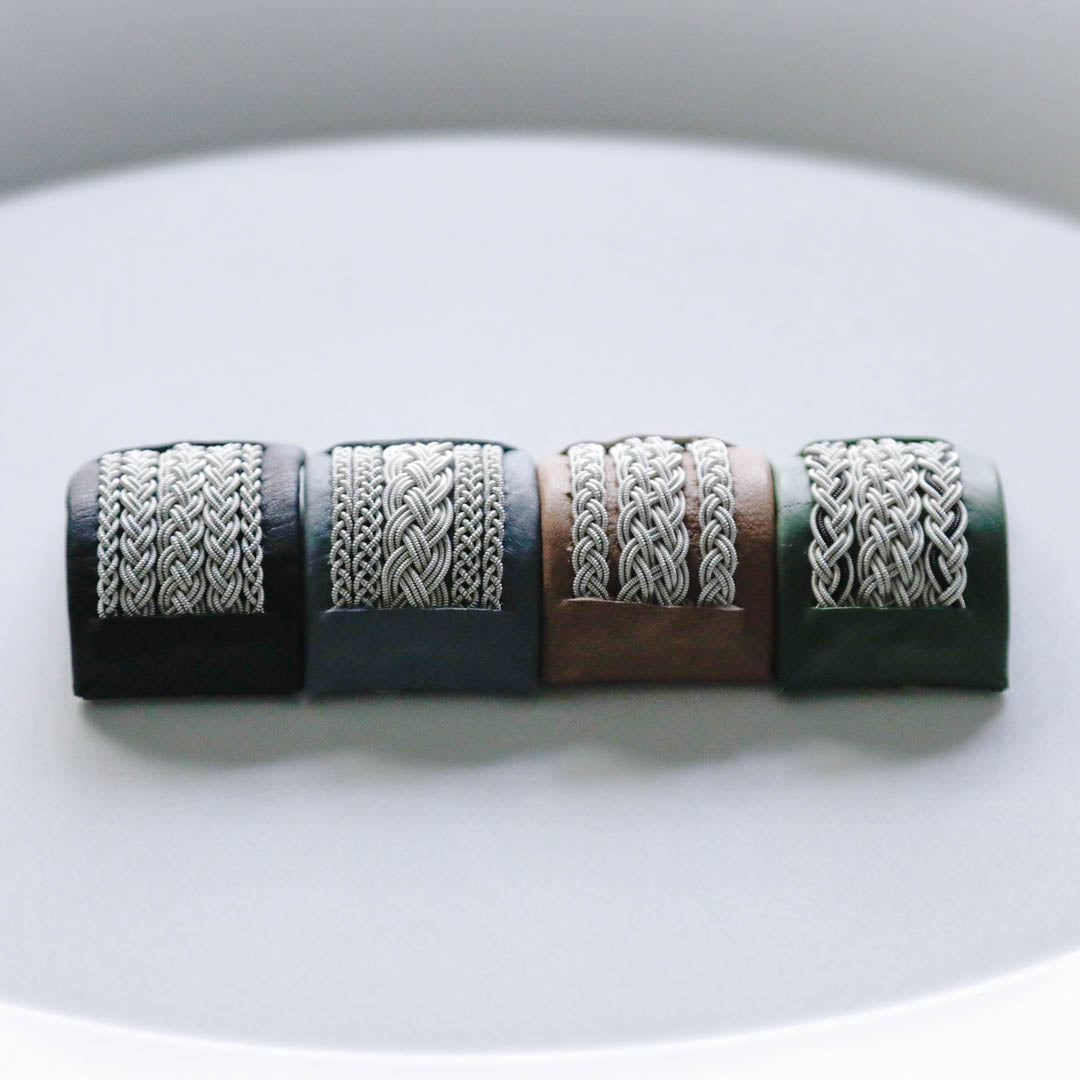 左からブラック、グレー、カフェラテ、グリーン