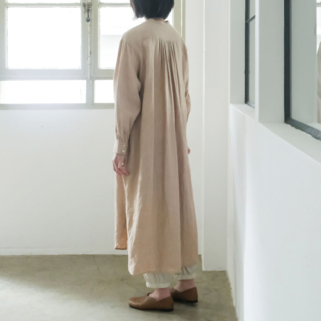 ［SALUÉ］バンドカラー長袖シャツドレス／ミッドウェイトリネン