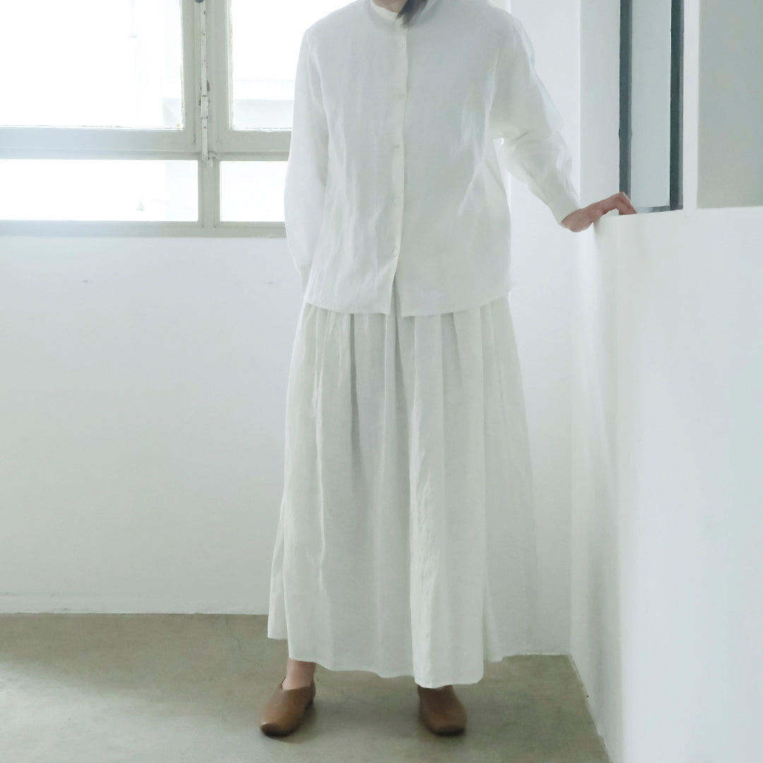 ［SALUÉ］リトアニアンリネンタックギャザースカート／アイボリーホワイト