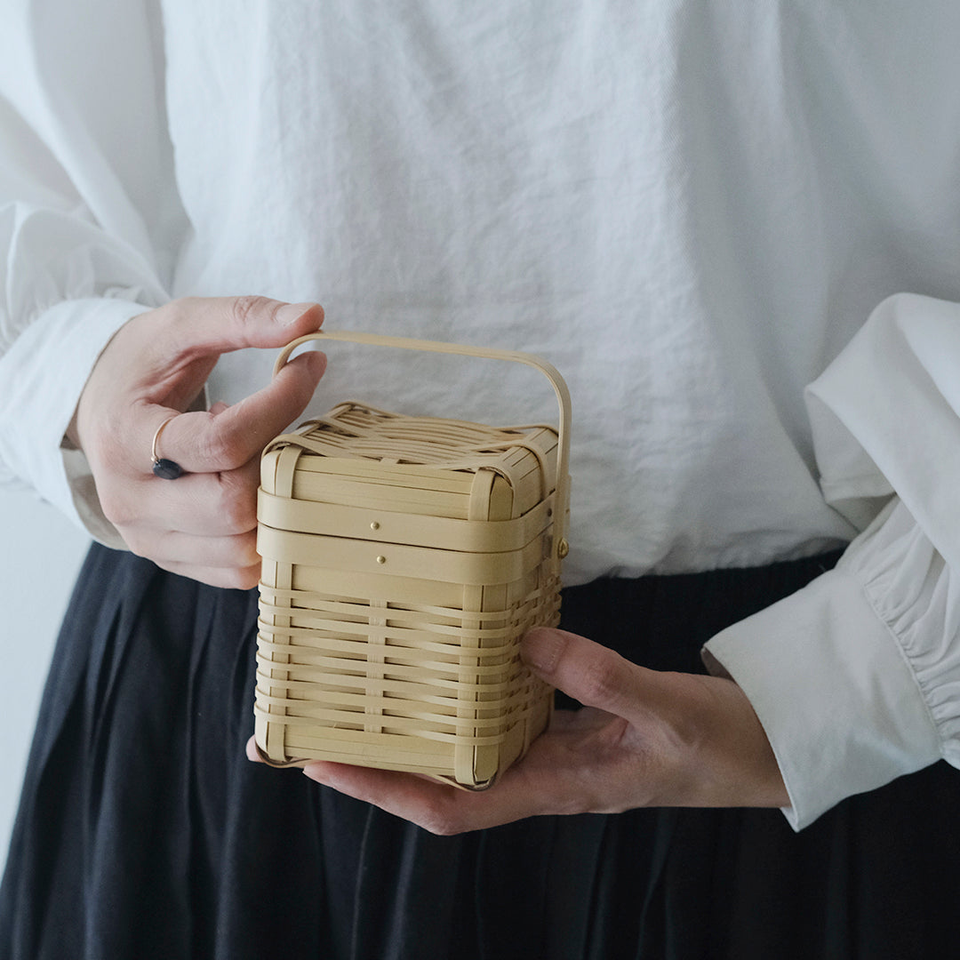 子どものころ絵本にでてきたような竹の小箱 – Envelope - エンベロープ