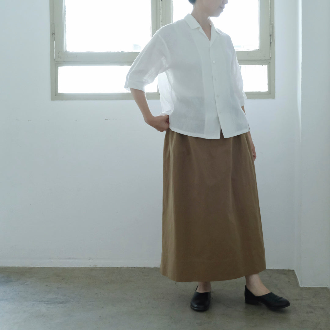 ［SALUÉ］ワンサイドスリットロングスカート／コットンリネン