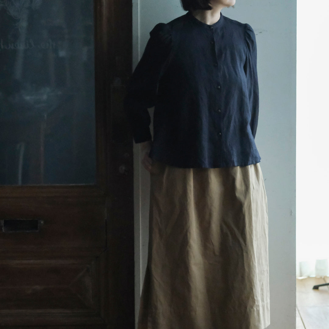 ［SALUÉ］ワンサイドスリットロングスカート／コットンリネン