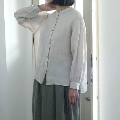 ［SALUÉ］バンドカラーギャザーシャツ／ライトウェイトリネン