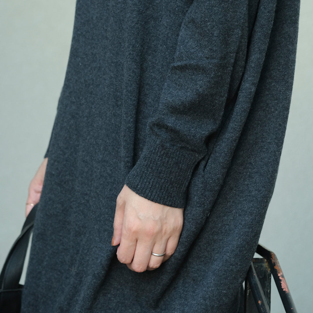 ゆったりサイズがうれしい、大人のニットワンピース – Envelope