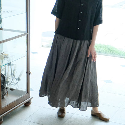 SALUÉ／リトアニアンリネンタックギャザースカート／メランジェダークブラウン