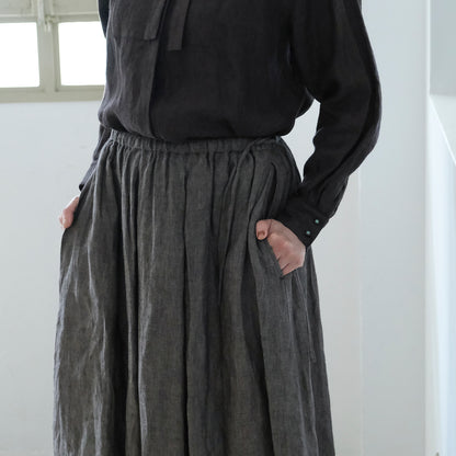 SALUÉ／リトアニアンリネンタックギャザースカート／メランジェダークブラウン