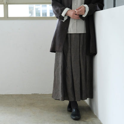 SALUÉ／リトアニアンリネンタックギャザースカート／メランジェダークブラウン