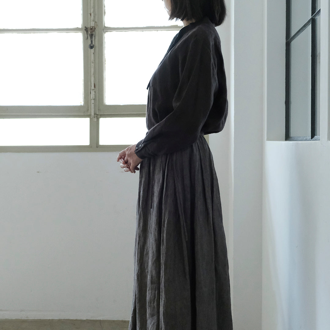 SALUÉ／リトアニアンリネンタックギャザースカート／メランジェダークブラウン