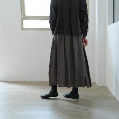 SALUÉ／リトアニアンリネンタックギャザースカート／メランジェダークブラウン