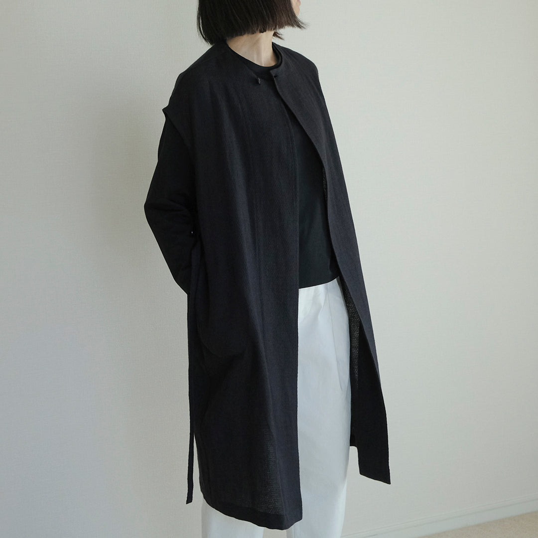 ［SALUÉ］ラウンドネックロングジレ／ウールリネンジャカードformal