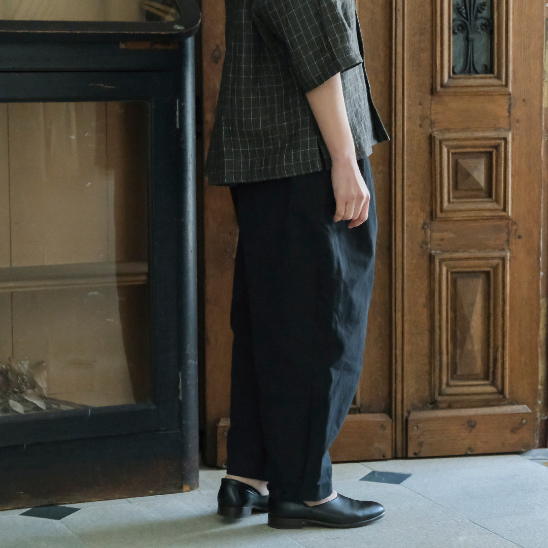 SALUÉ／【受注商品】エッグチノパンツ／コットンリネン  size 0