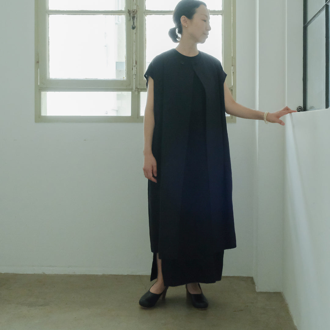 ［SALUÉ］ラウンドネックロングジレ／ウールリネンジャカードformal