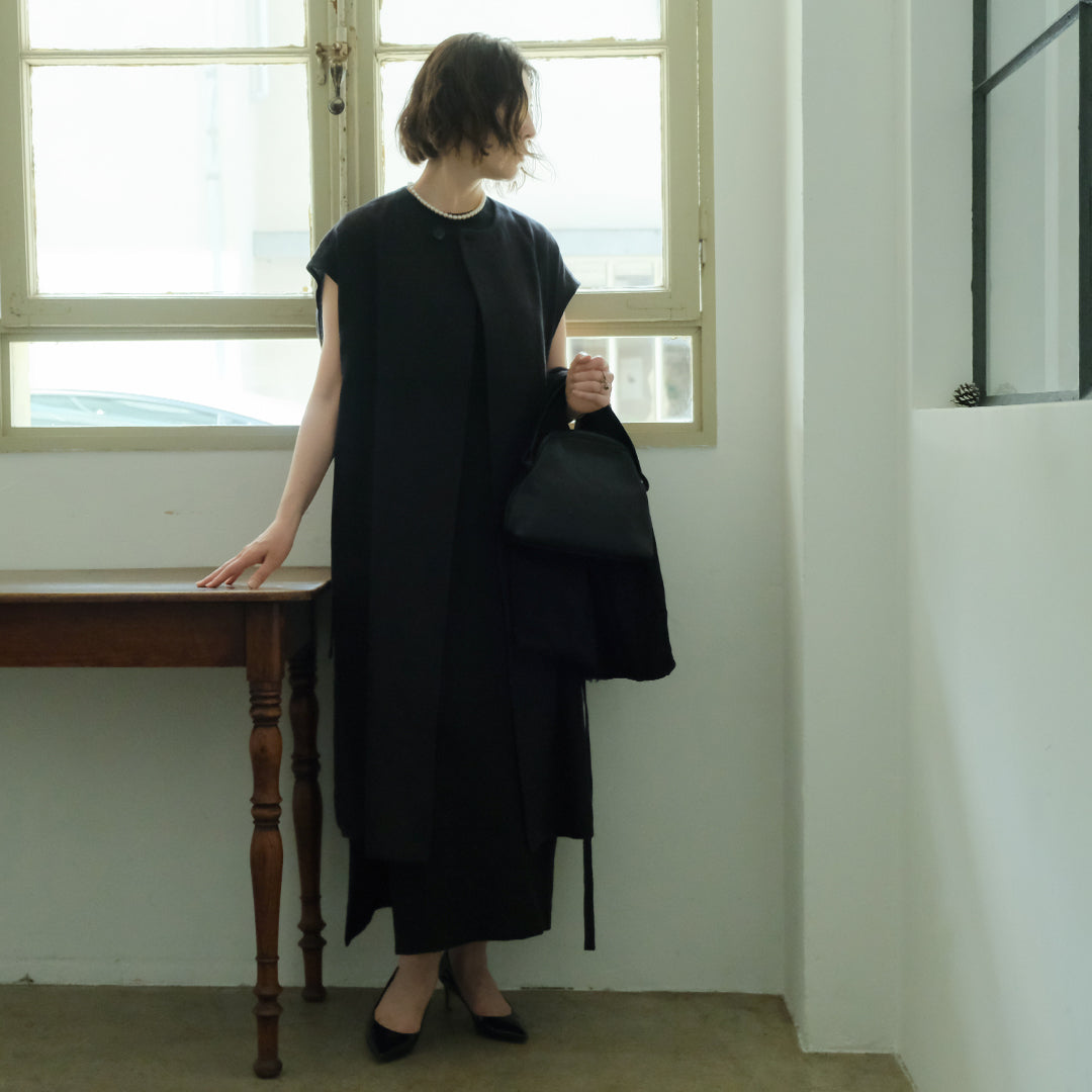 ［SALUÉ］ラウンドネックロングジレ／ウールリネンジャカードformal