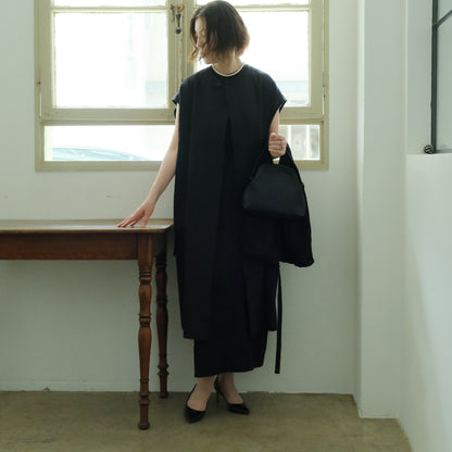 ［SALUÉ］ラウンドネックロングジレ／ウールリネンジャカードformal