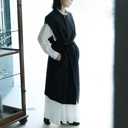 ［SALUÉ］ラウンドネックロングジレ／ウールリネンジャカードformal