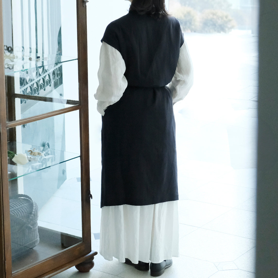 ［SALUÉ］ラウンドネックロングジレ／ウールリネンジャカードformal