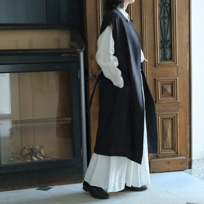 ［SALUÉ］ラウンドネックロングジレ／ウールリネンジャカードformal