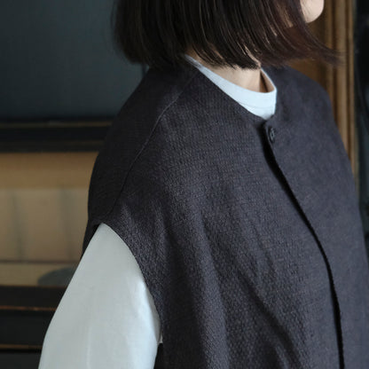 ［SALUÉ］ラウンドネックロングジレ／ウールリネンジャカードformal