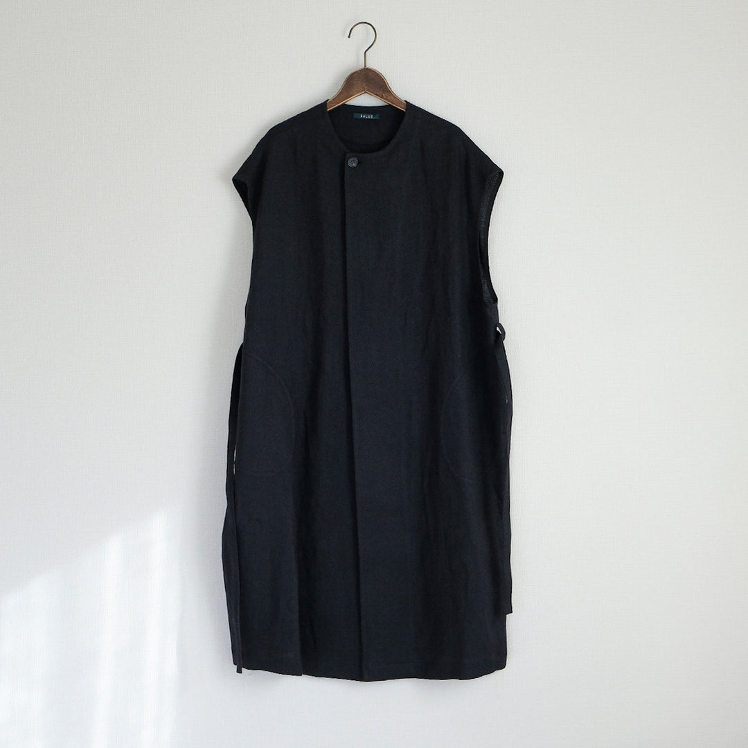 ［SALUÉ］ラウンドネックロングジレ／ウールリネンジャカードformal