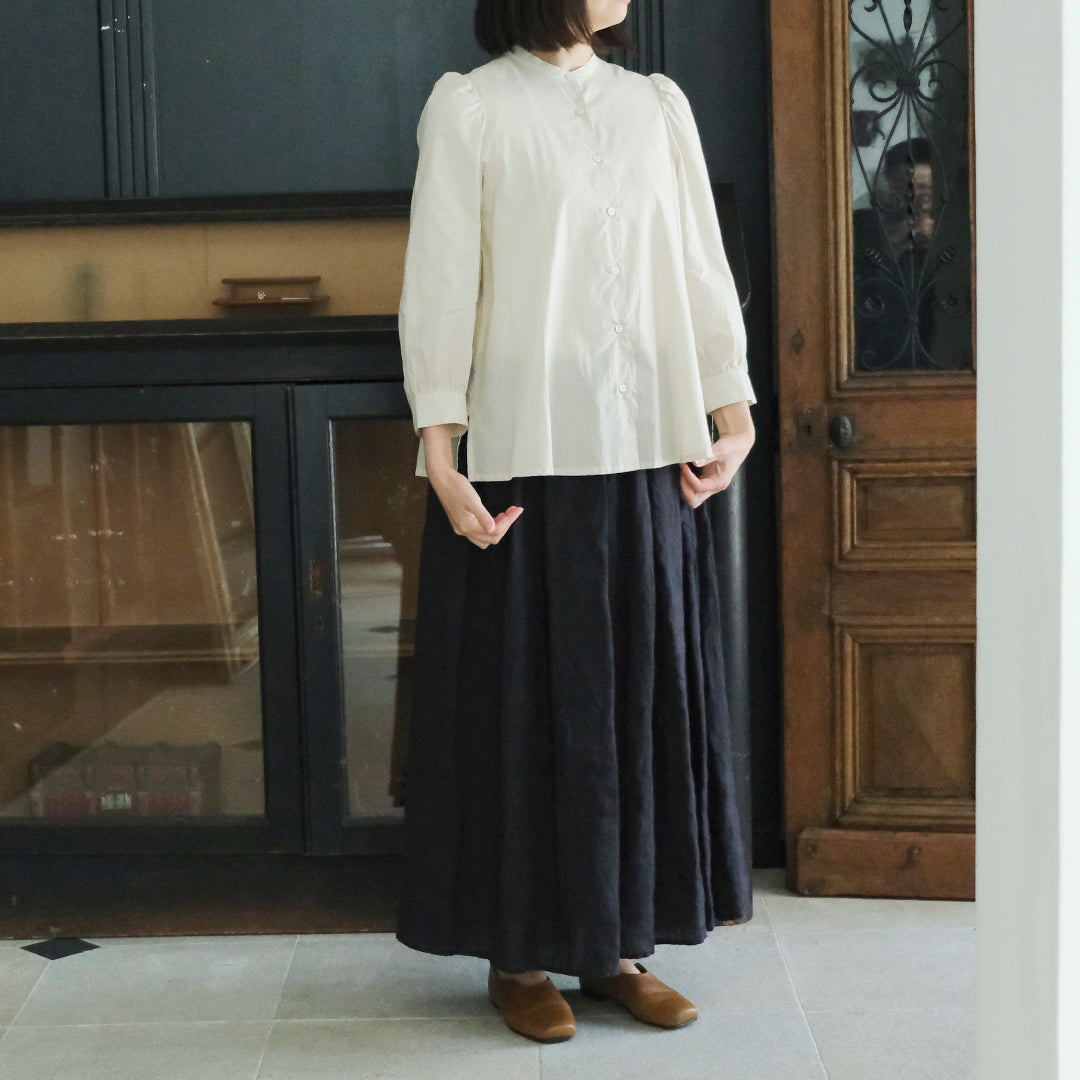 SALUÉ／リトアニアンリネンタックギャザースカート／ピュアブラック