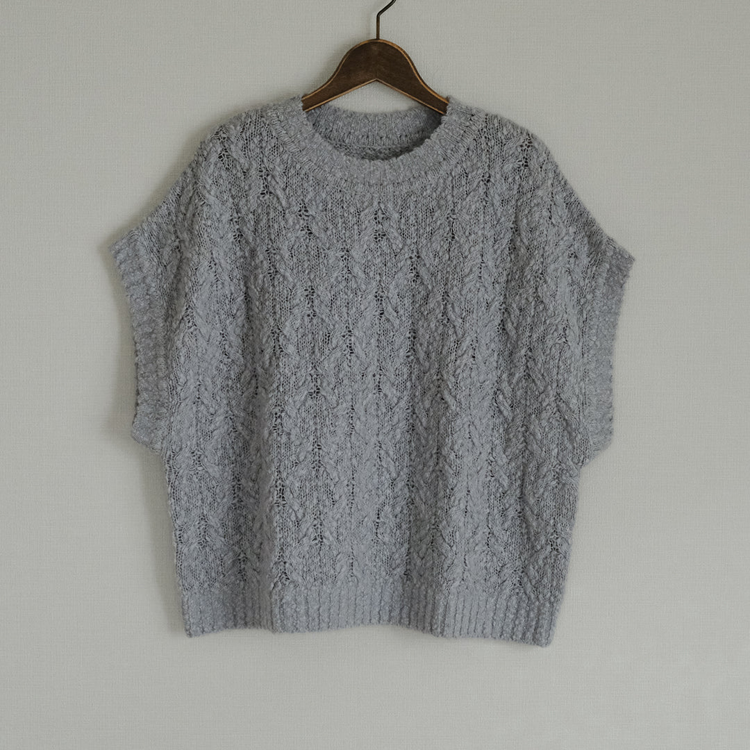 ［FREEMAN--B］柄編みベスト