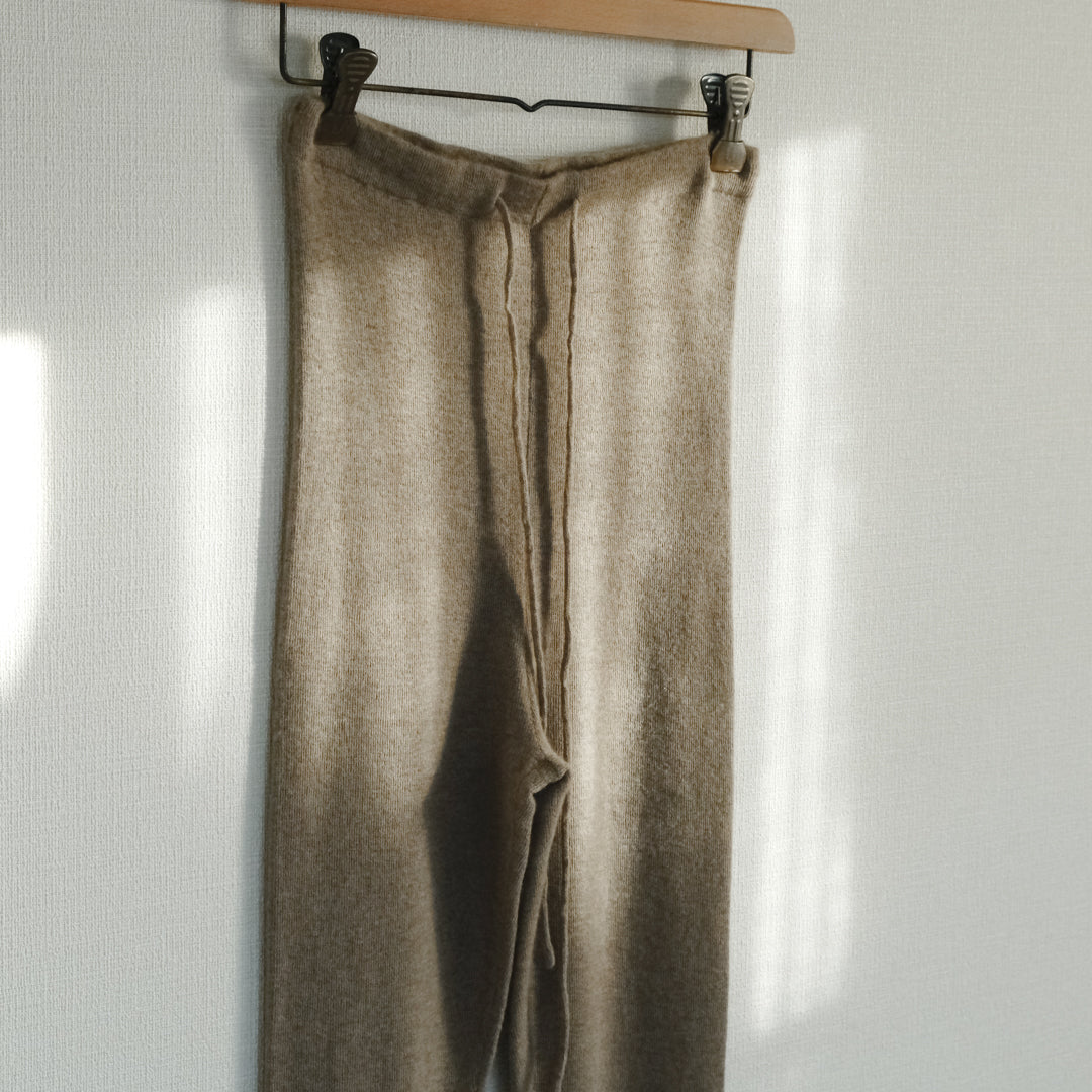 ［FREEMAN--B］アコーディオンリブロングレギンス