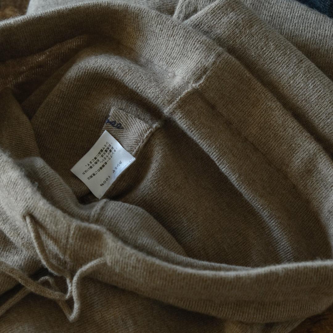 冬の素肌に、とろけるカシミヤのロングレギンス – Envelope