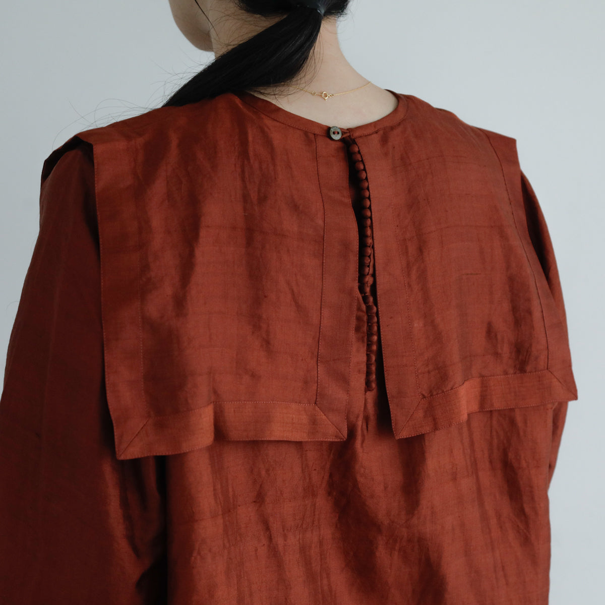 BUNON／Back Button Sailor Blouse（BN4034）