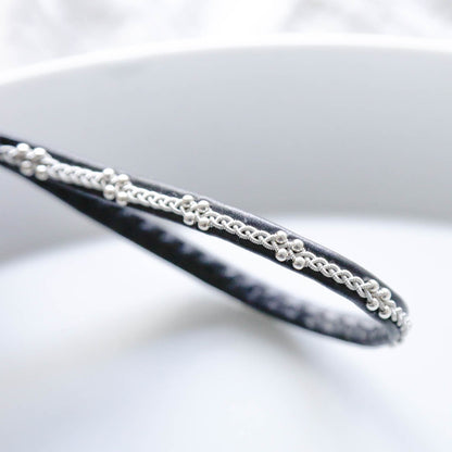 日本で手に入らない希少なパーツを現地から直接仕入れてつくられています