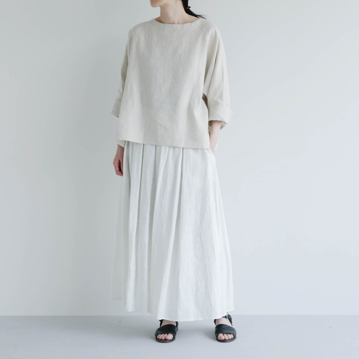 SALUÉ／【予約商品】ボートネックシャツ／リネン