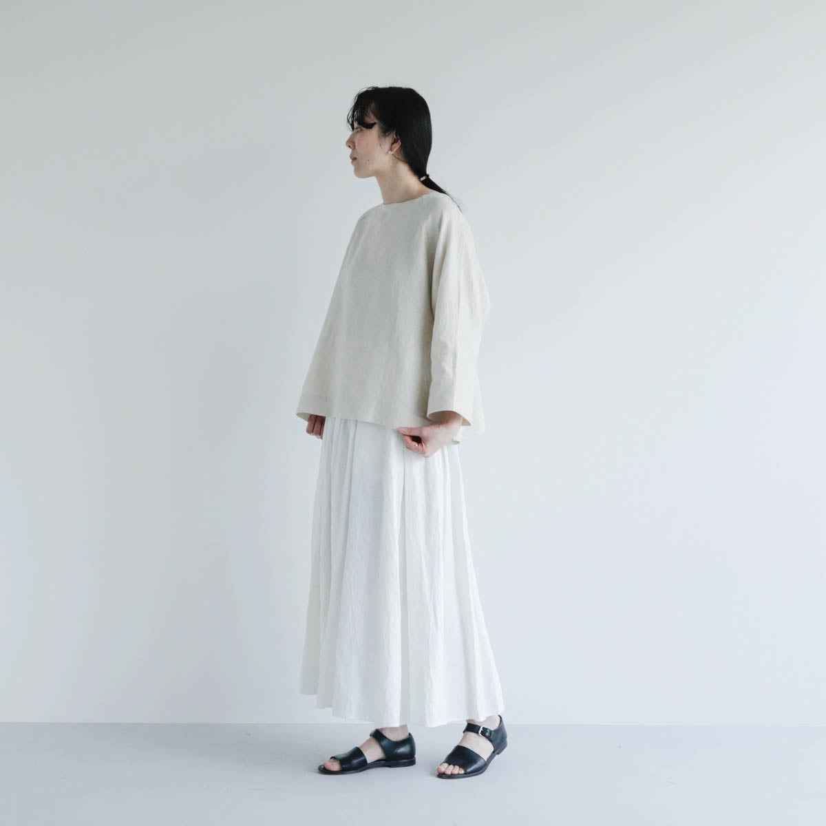 SALUÉ／【予約商品】ボートネックシャツ／リネン
