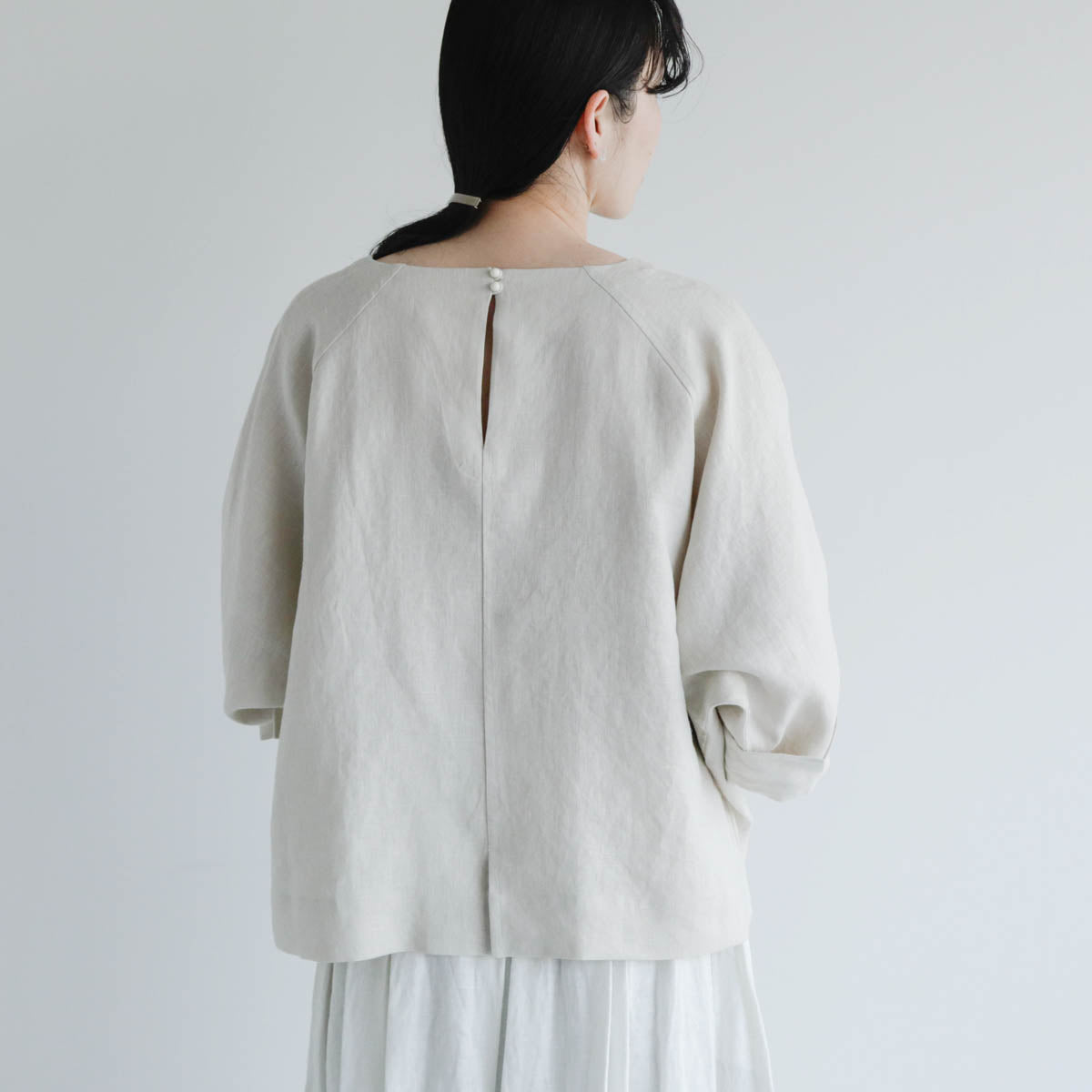 SALUÉ／【予約商品】ボートネックシャツ／リネン