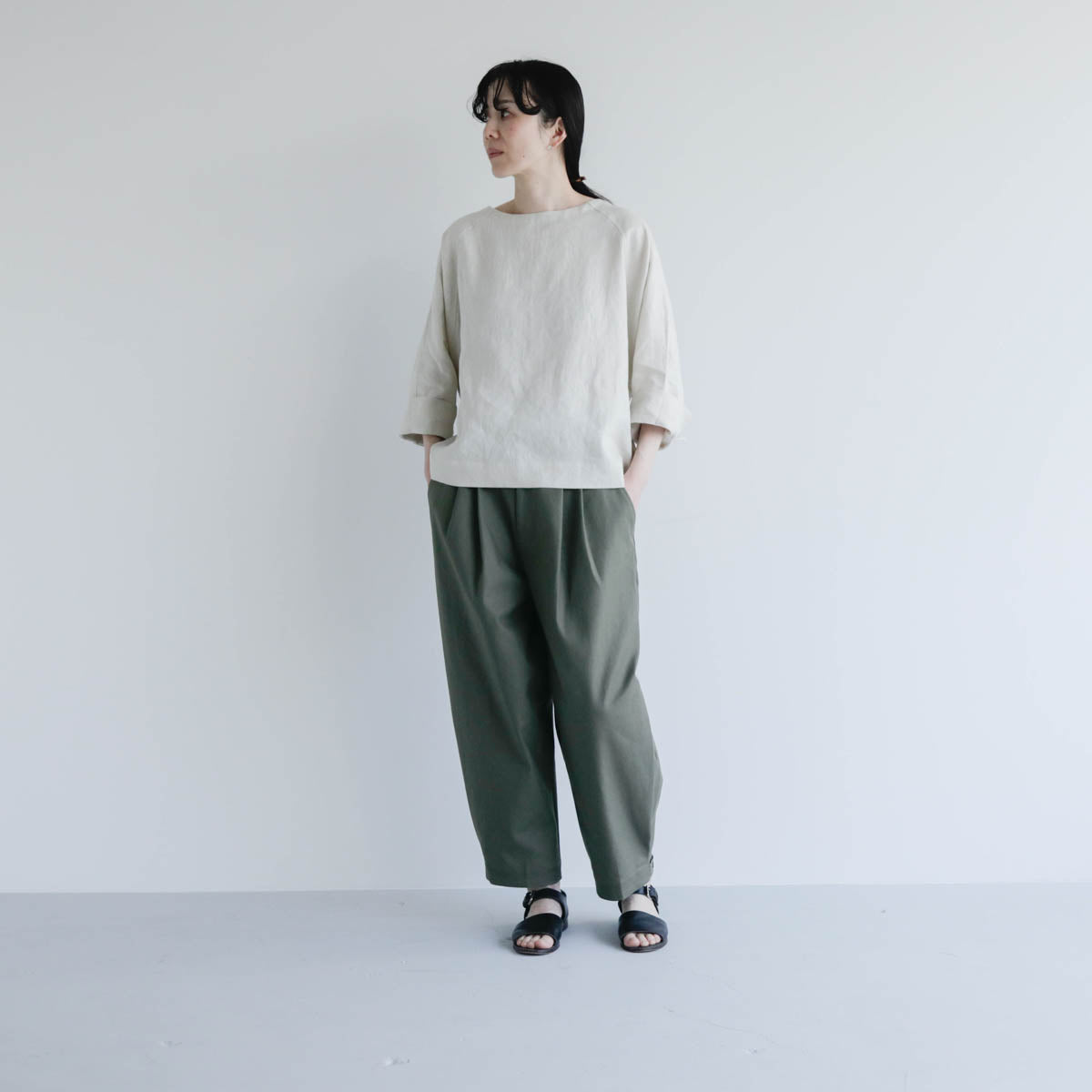SALUÉ／【予約商品】ボートネックシャツ／リネン