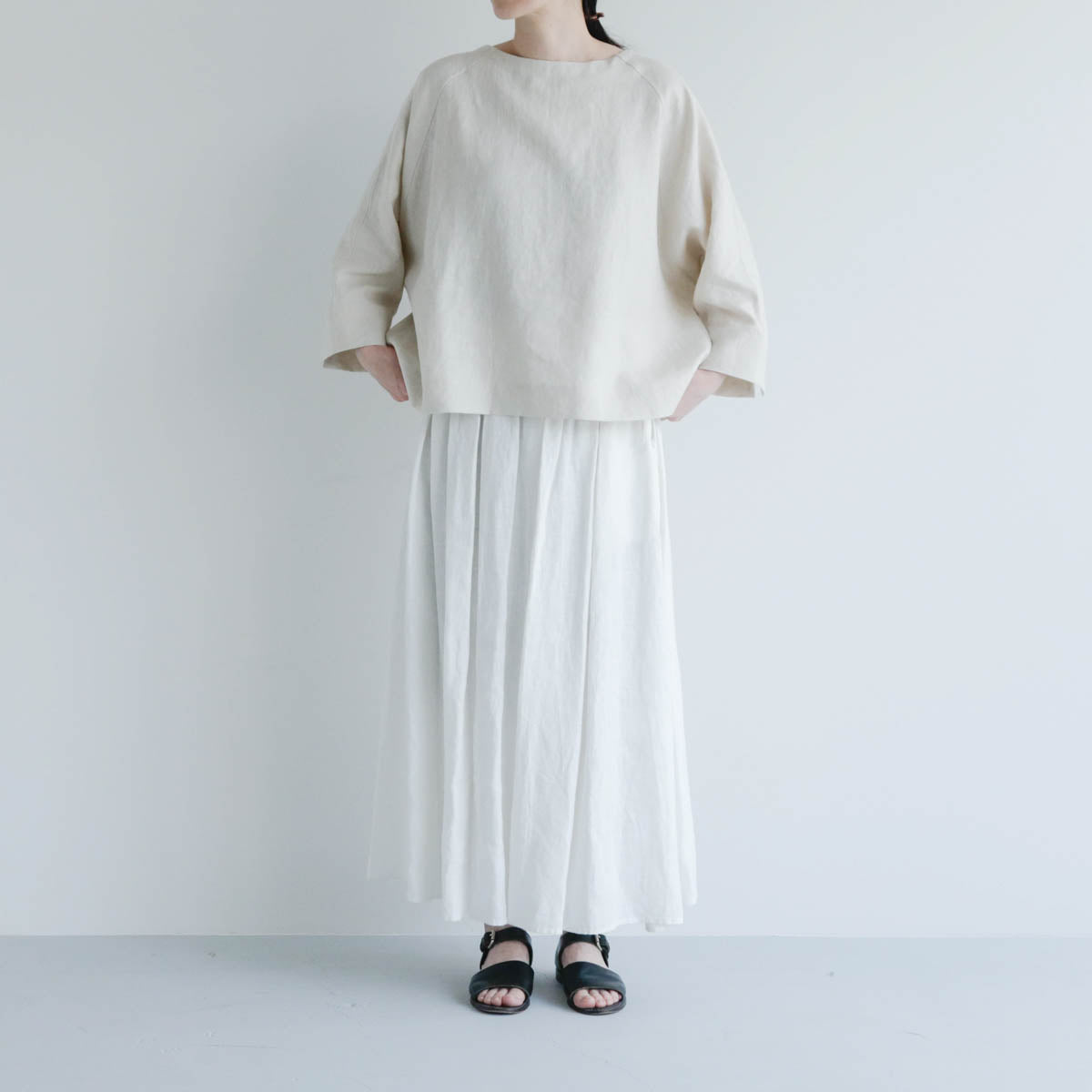 SALUÉ／【予約商品】ボートネックシャツ／リネン