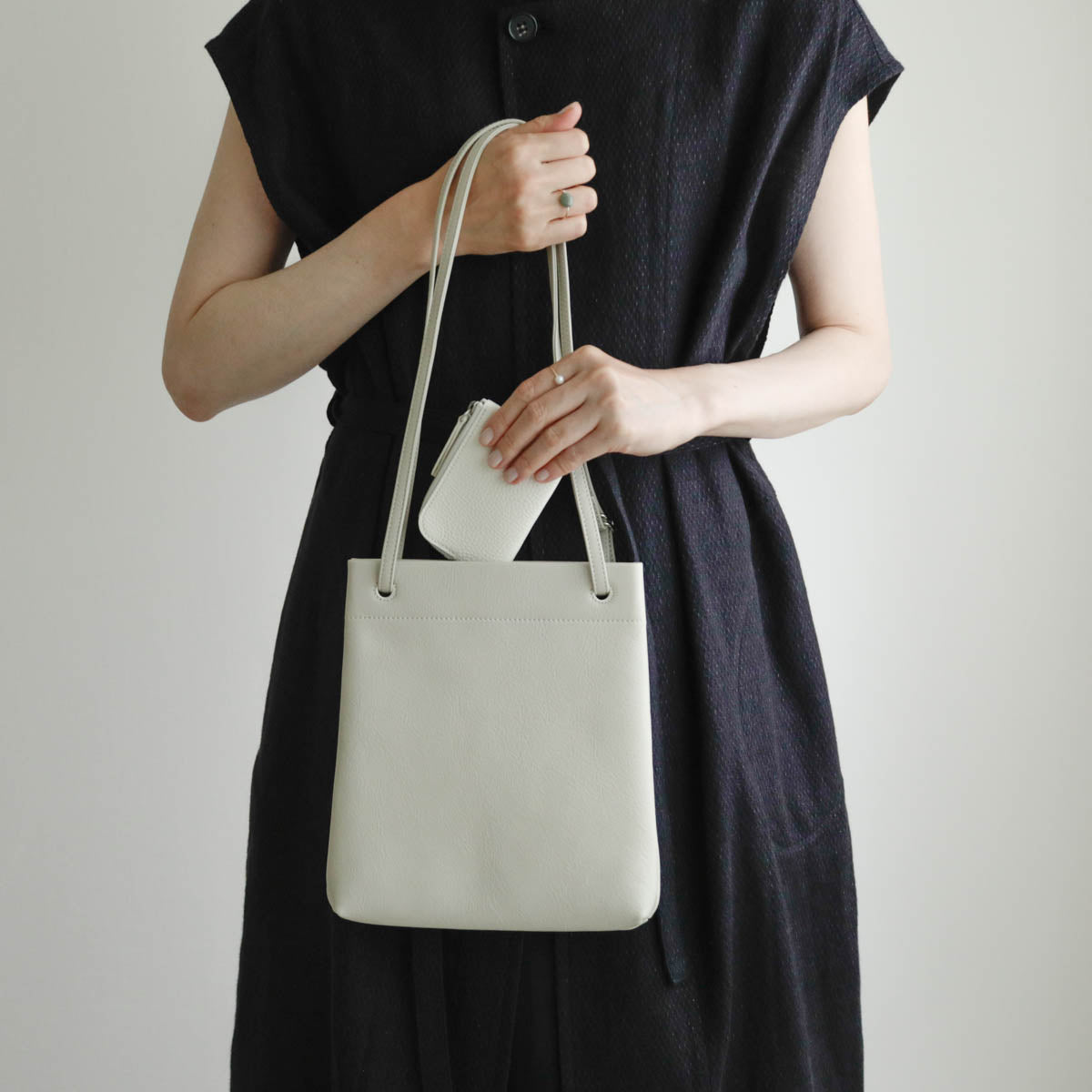 STUDIO LA CAUSE／【受注商品】 ファスナーケース WA 083 EM