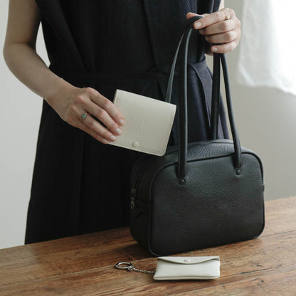 STUDIO LA CAUSE／【受注商品】二つ折り財布 WA 081 EM