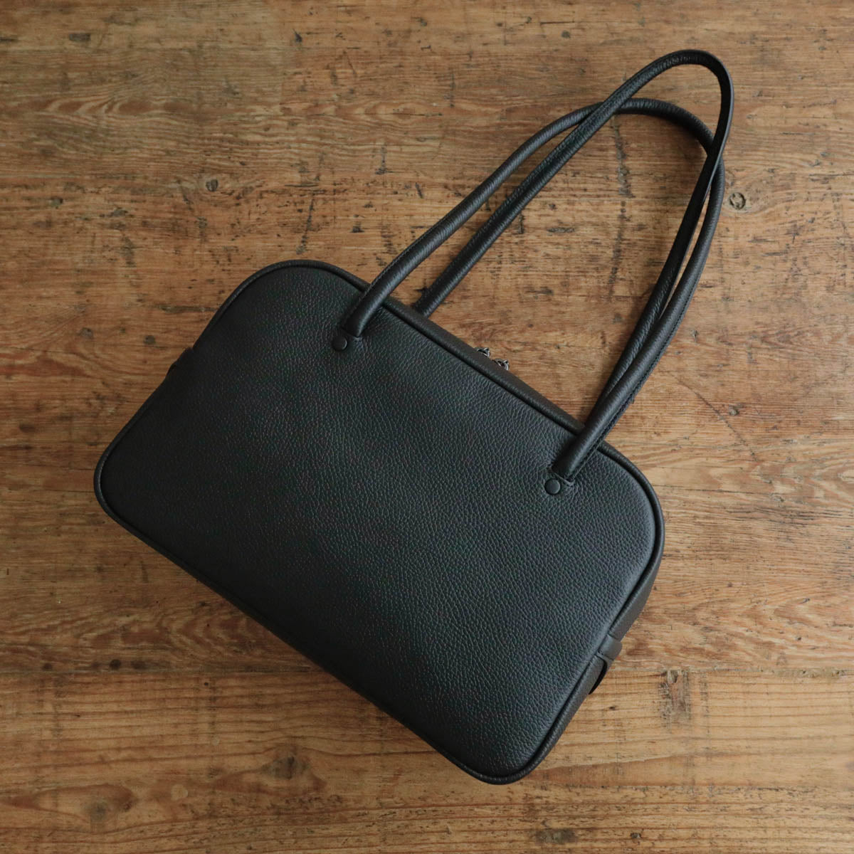 STUDIO LA CAUSE／【受注商品】ロングショルダーボストン （M）BG 134 M EM