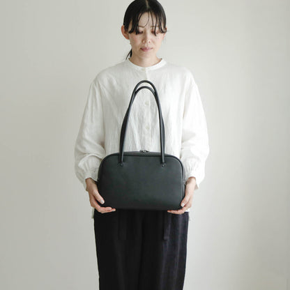 STUDIO LA CAUSE／【受注商品】ロングショルダーボストン （M）BG 134 M EM