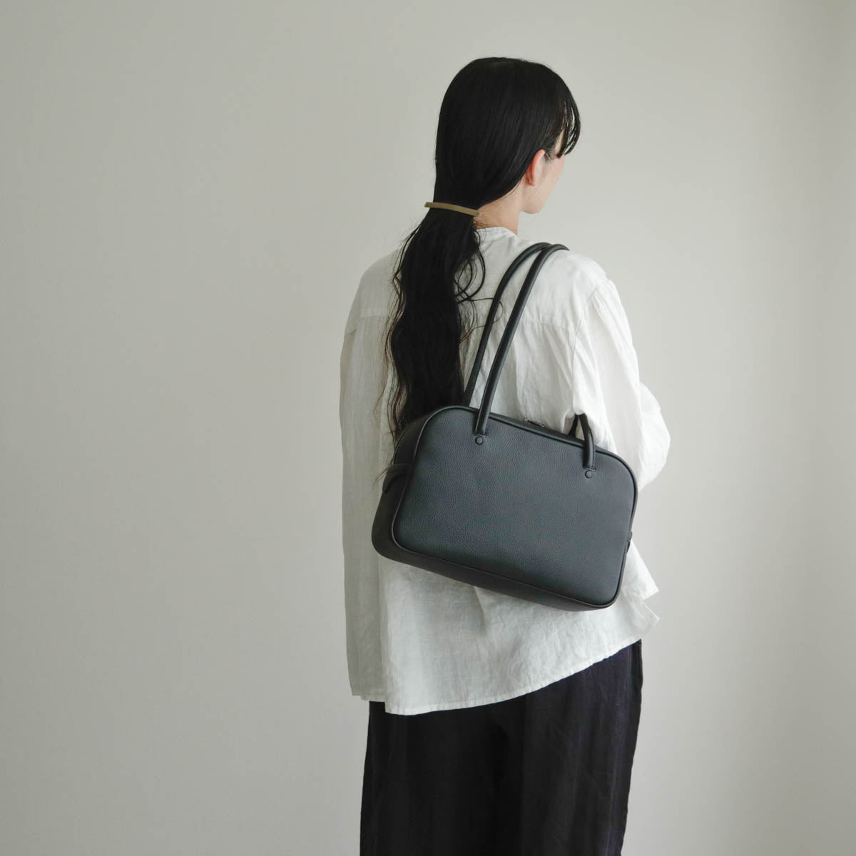STUDIO LA CAUSE／【受注商品】ロングショルダーボストン （M）BG 134 M EM
