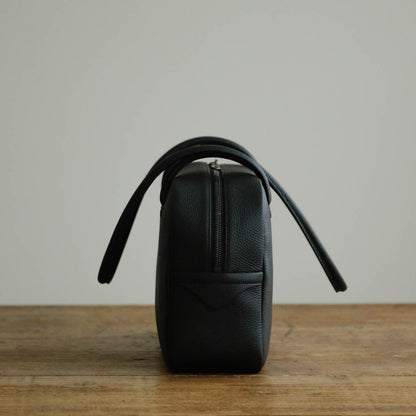 STUDIO LA CAUSE／【受注商品】ロングショルダーボストン （M）BG 134 M EM