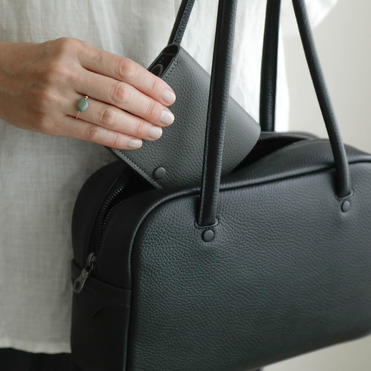 STUDIO LA CAUSE／【受注商品】ロングショルダーボストン （SW）BG 133 SW EM