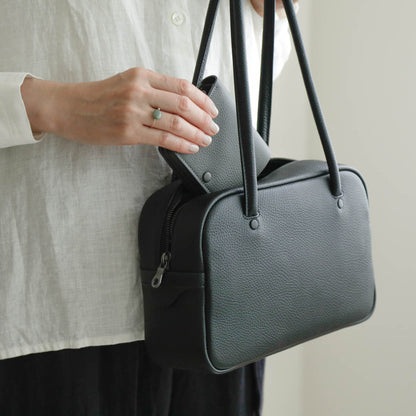 STUDIO LA CAUSE／【受注商品】ロングショルダーボストン （SW）BG 133 SW EM