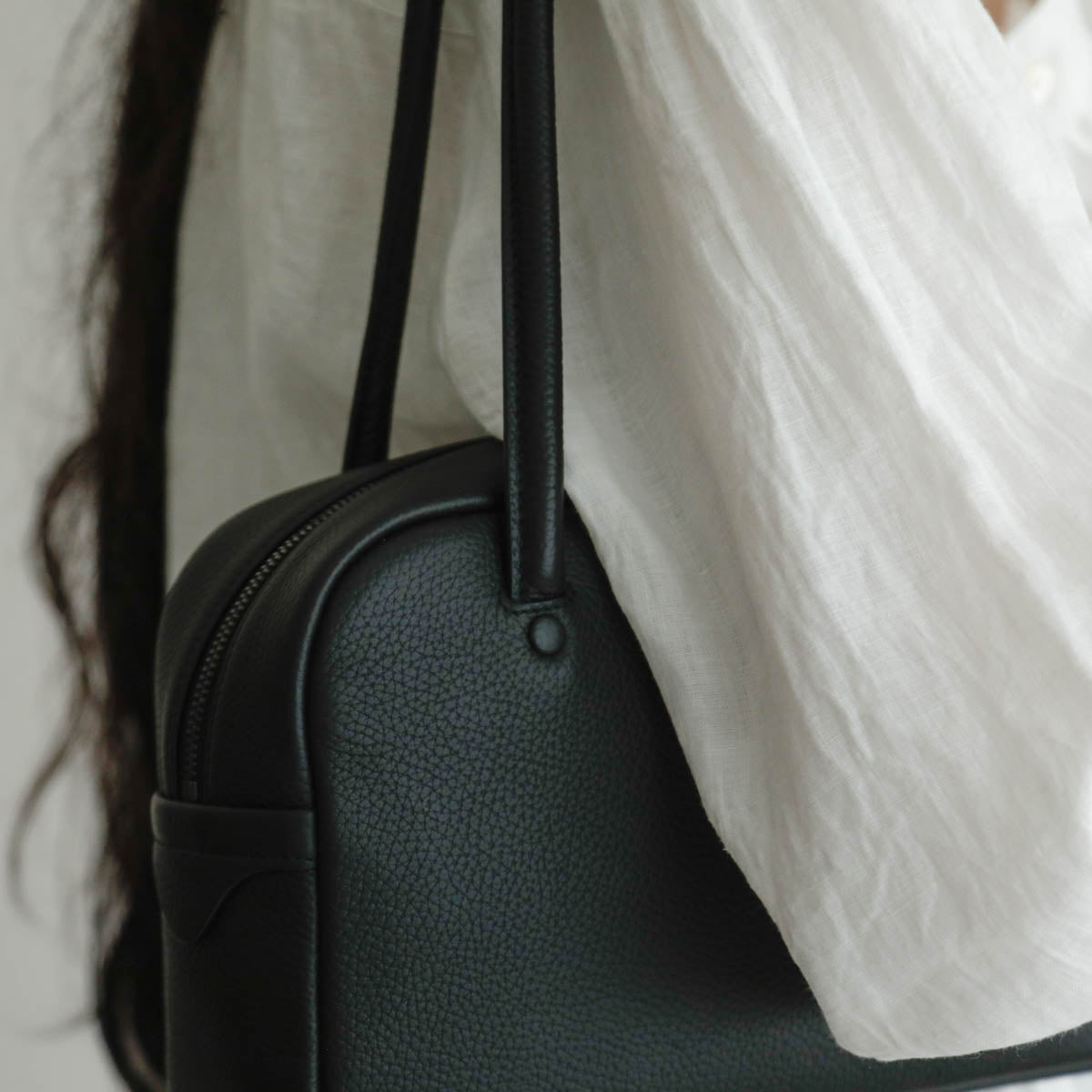 STUDIO LA CAUSE／【受注商品】ロングショルダーボストン （SW）BG 133 SW EM