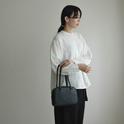 STUDIO LA CAUSE／【受注商品】ロングショルダーボストン （S）BG 132 SS EM