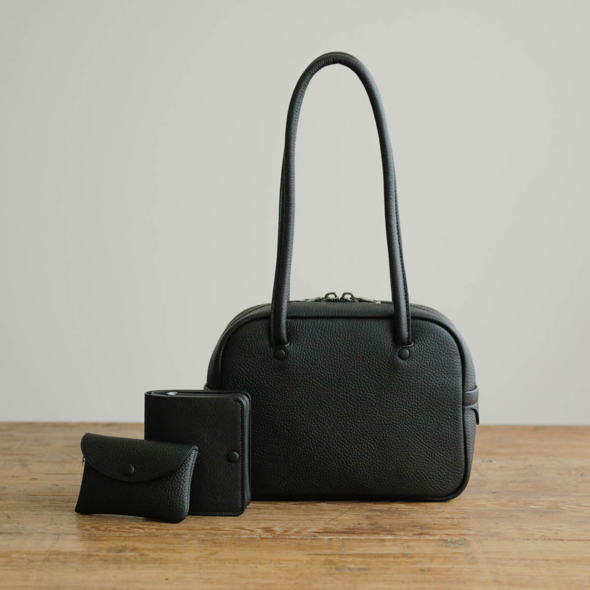 STUDIO LA CAUSE／【受注商品】ロングショルダーボストン （S）BG 132 SS EM