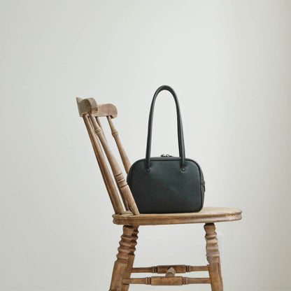 STUDIO LA CAUSE／【受注商品】ロングショルダーボストン （S）BG 132 SS EM